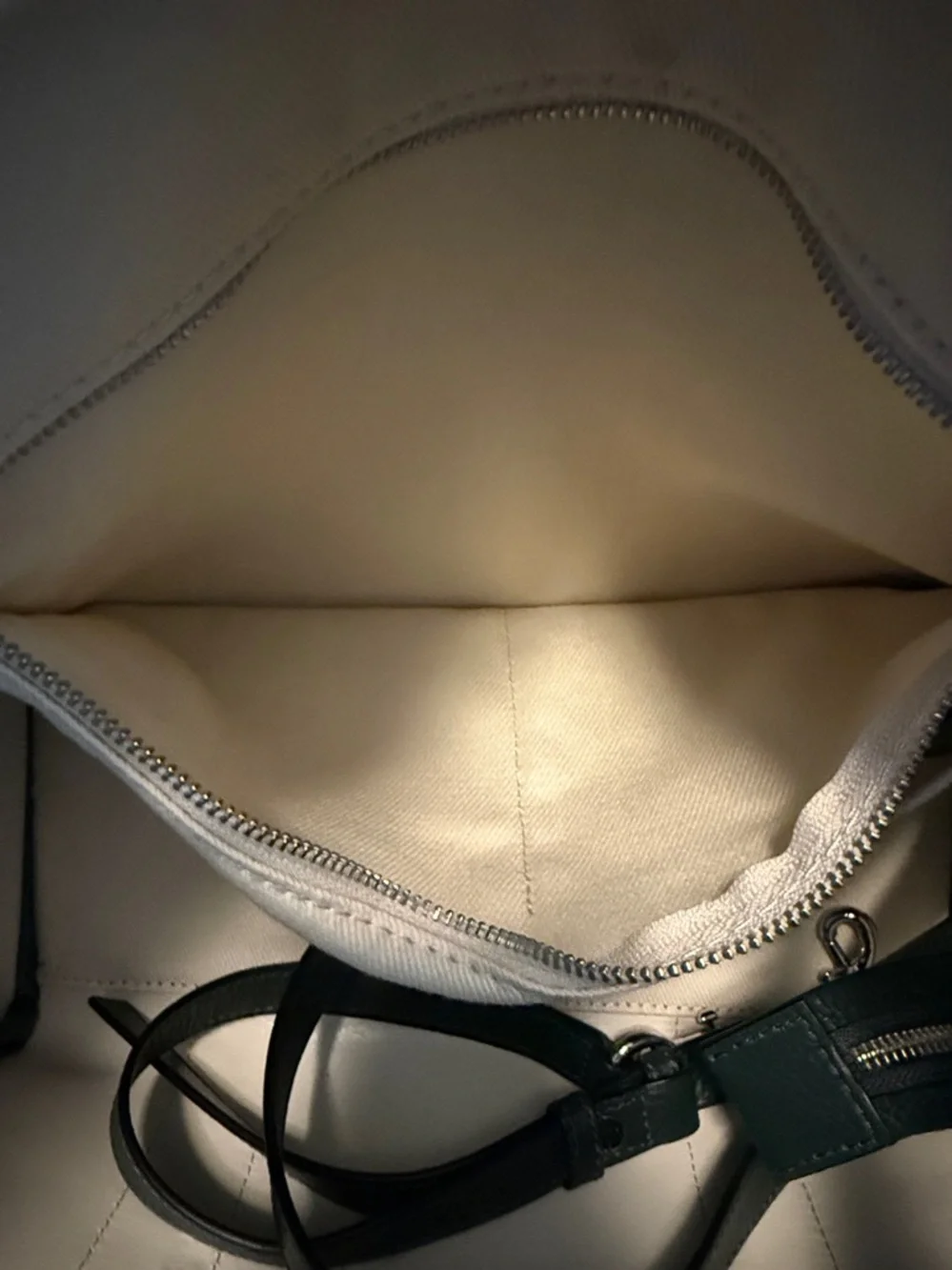 Marc Jacobs Dark Green Pebbled Leather The ToteBag with Scarf Accent - Picture 8 of 17